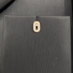 ⁦طقم ذهب عيار 18 وزن 4.74 جم بتفاصيل أنيقة تبرز جمالك الطبيعي⁩ - الصورة ⁦2⁩