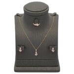 نصف طقم أطفال ذهب عيار 18 الوزن 2.94 جرام