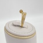 ⁦خاتم ذهب عيار 18 الوزن 1.88 جرام⁩ - الصورة ⁦3⁩