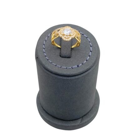 خاتم ذهب عيار 18 الوزن 2.57 جرام