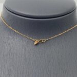 ⁦طقم ذهب تصميم ديور عيار 21 وزن 8.97 جم مستوحى من الفخامة العالمية⁩ - الصورة ⁦2⁩