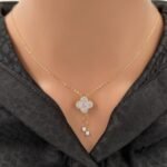 عقد ذهب عيار 18 الوزن 3.7 جرام