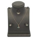 نصف طقم أطفال ذهب عيار 18 الوزن 3.03 جرام