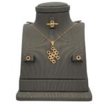 نصف طقم ذهب عيار 21 الوزن 4.6 جرام