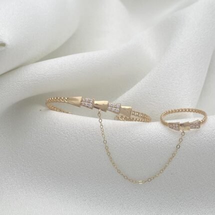 كف اطفال ذهب عيار 18 الوزن 3.05 جرام