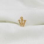 تعليقه حرف W ذهب عيار 21 -R550034