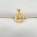 تعليقه حرف J ذهب عيار 18 الوزن 0.31 جرام