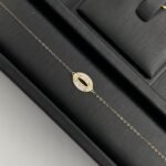 ⁦طقم ذهب كامل عيار 18 وزن 3.03 جم بتصميم أنيق يبرز جمالك الطبيعي⁩ - الصورة ⁦4⁩