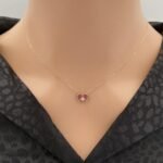 عقد ذهب عيار 18 الوزن 1.02 جرام