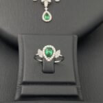 ⁦طقم ذهب عيار 18 الوزن 9.62 جرام⁩ - الصورة ⁦5⁩