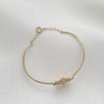 ⁦اسواره اطفال ذهب عيار 18 الوزن 1.64 جرام⁩ - الصورة ⁦2⁩