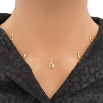 عقد تشوكر ذهب عيار 18 الوزن 1.75 جرام