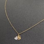 ⁦حرف S ذهب عيار 18 الوزن 1.76 جرام⁩ - الصورة ⁦3⁩