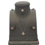 نصف طقم اطفال ذهب عيار 18 الوزن 1.79 جرام