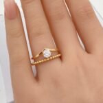 ⁦تونز ذهب عيار 21 الوزن 3.05 جرام⁩ - الصورة ⁦2⁩