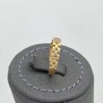 ⁦خاتم ذهب عيار 18 الوزن 1.61 جرام⁩ - الصورة ⁦3⁩