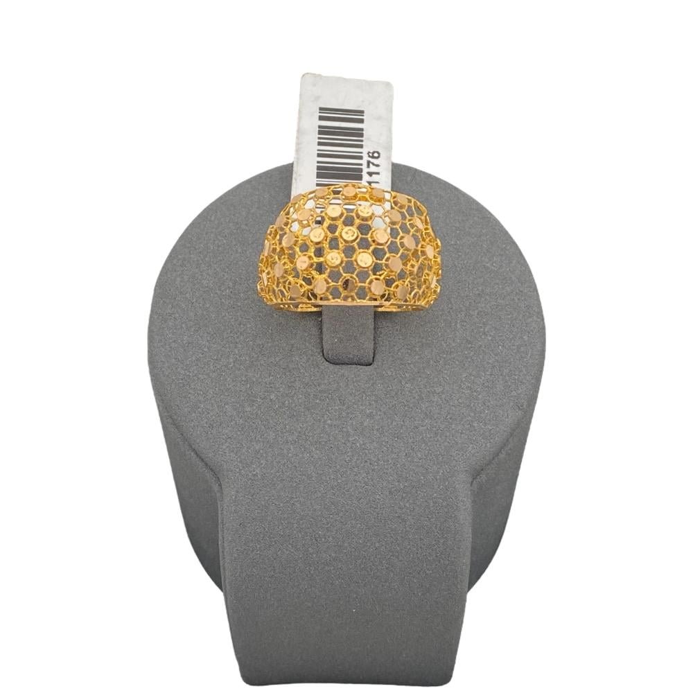 خاتم ذهب عيار 21 الوزن 2.21 جرام خاتم ذهب عيار 21 الوزن 2.21 جرام