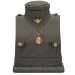 نصف طقم ذهب عيار 21 الوزن 3.44 جرام