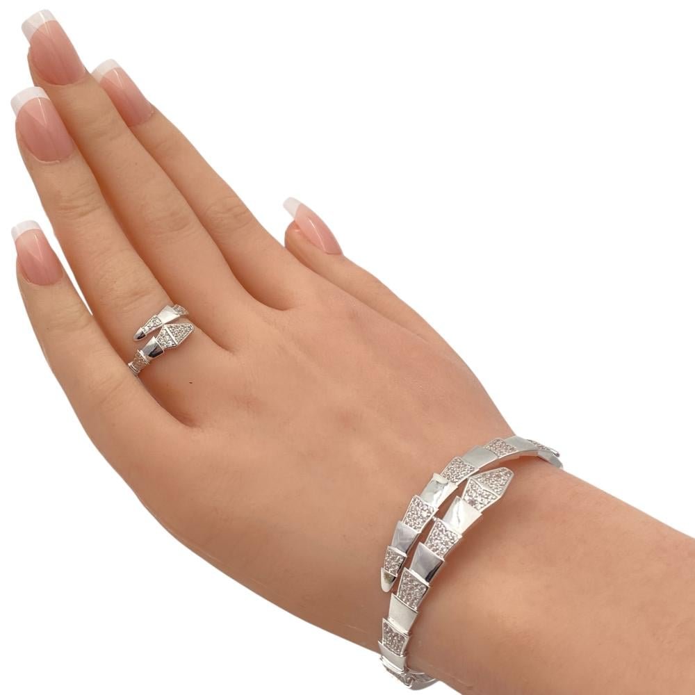 اسواره وخاتم ذهب عيار 18 الوزن 14.12 جرام اسواره وخاتم ذهب عيار 18 الوزن 14.12 جرام