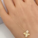 ⁦كف ذهب عيار 18 الوزن 1.37 جرام⁩ - الصورة ⁦2⁩