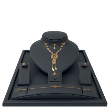 طقم ذهب عيار 21 الوزن 8.73 جرام