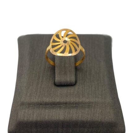 خاتم ذهب اطفال عيار 21 الوزن 0.70 جرام