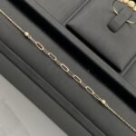 ⁦طقم ذهب عيار 18 وزن 7.51 جم تصميم حلقات الجنزير فخم وراقي⁩ - الصورة ⁦6⁩