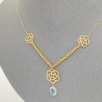 ⁦عقد ذهب ناعم عيار 21 وزن 1.69 جم يسحر الجميع ويمنحك تميزاً⁩ - الصورة ⁦3⁩