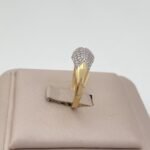 ⁦خاتم ذهب عيار 18 الوزن 1.68 جرام⁩ - الصورة ⁦2⁩