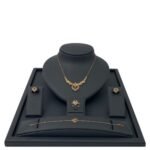 طقم ذهب عيار 21 الوزن 7.10 جرام