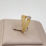 ⁦خاتم ذهب عيار 18 الوزن 2.19 جرام⁩ - الصورة ⁦3⁩