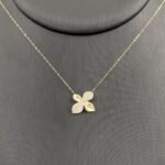 ⁦طقم ذهب باسكال عيار 18 وزن 3.51 جم يمنحك مظهرًا يليق بإطلالتك⁩ - الصورة ⁦4⁩