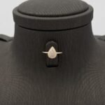 ⁦نصف طقم أطفال ذهب عيار 18 الوزن 1.62 جرام⁩ - الصورة ⁦5⁩