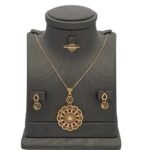 نصف طقم ذهب عيار 21 الوزن 6.15 جرام