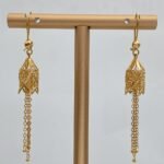 ⁦حلق ذهب عيار 21 الوزن 2.65 جرام⁩ - الصورة ⁦2⁩