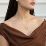 ⁦عقد ذهب عيار 18 وزن 1.56 جرام لمسة ذهبية⁩ - الصورة ⁦5⁩