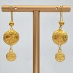 ⁦حلق ذهب عيار 21 الوزن 1.78 جرام⁩ - الصورة ⁦2⁩