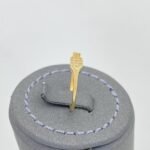 ⁦خاتم ذهب عيار 18 الوزن 0.77 جرام⁩ - الصورة ⁦3⁩