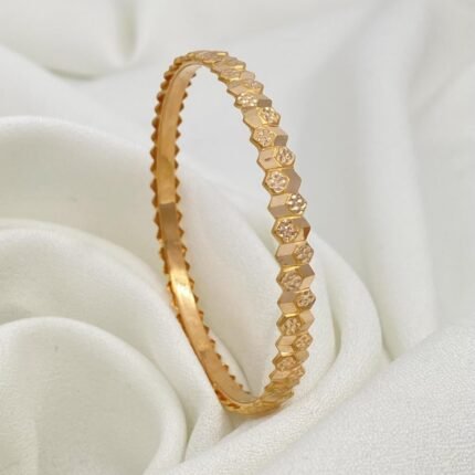 غويشه ذهب عيار 21 الوزن 8.09 جرام ( مقاس 19 )