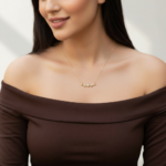 عقد ذهب عيار 18 الوزن 0.85 جرام