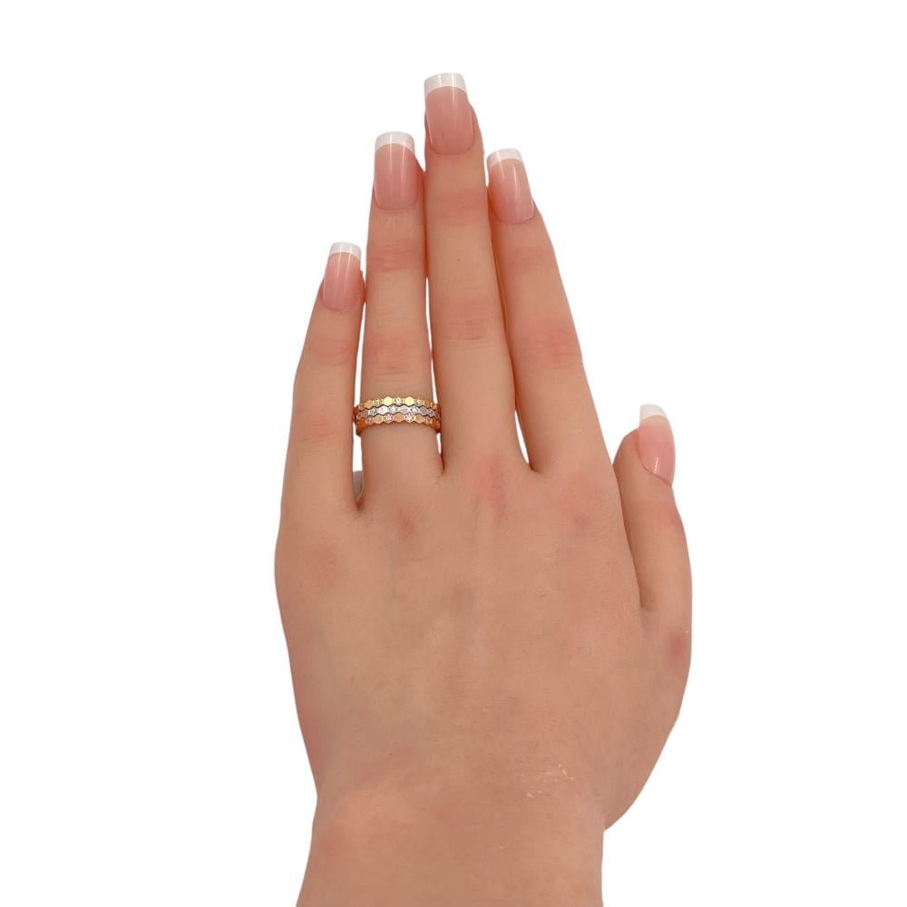 مرامي ذهب عيار 18 الوزن 3.6 جرام مرامي ذهب عيار 18 الوزن 3.6 جرام