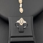 ⁦طقم ذهب عيار 18 الوزن 9.68 جرام⁩ - الصورة ⁦4⁩