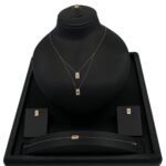 طقم ذهب دورين عيار 18 وزن 3.46 جم بسعر حصري ومميز