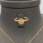 ⁦نصف طقم ذهب عيار 21 الوزن 2.85 جرام⁩ - الصورة ⁦2⁩