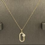 ⁦نصف طقم اطفال ذهب عيار 18 الوزن 2.03 جرام⁩ - الصورة ⁦2⁩