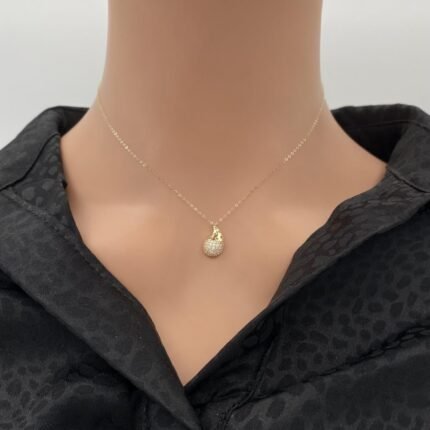 عقد ذهب عيار 18 الوزن 0.95 جرام