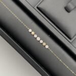 ⁦طقم ذهب شوميه عيار 18 وزن 6.36 جم جمال يلفت الأنظار⁩ - الصورة ⁦2⁩