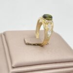 ⁦خاتم ذهب عيار 18 الوزن 2.66 جرام⁩ - الصورة ⁦2⁩