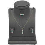 نصف طقم أطفال ذهب عيار 18 الوزن  3.45 جرام