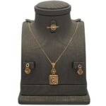 نصف طقم ذهب عيار 21 الوزن 4 جرام